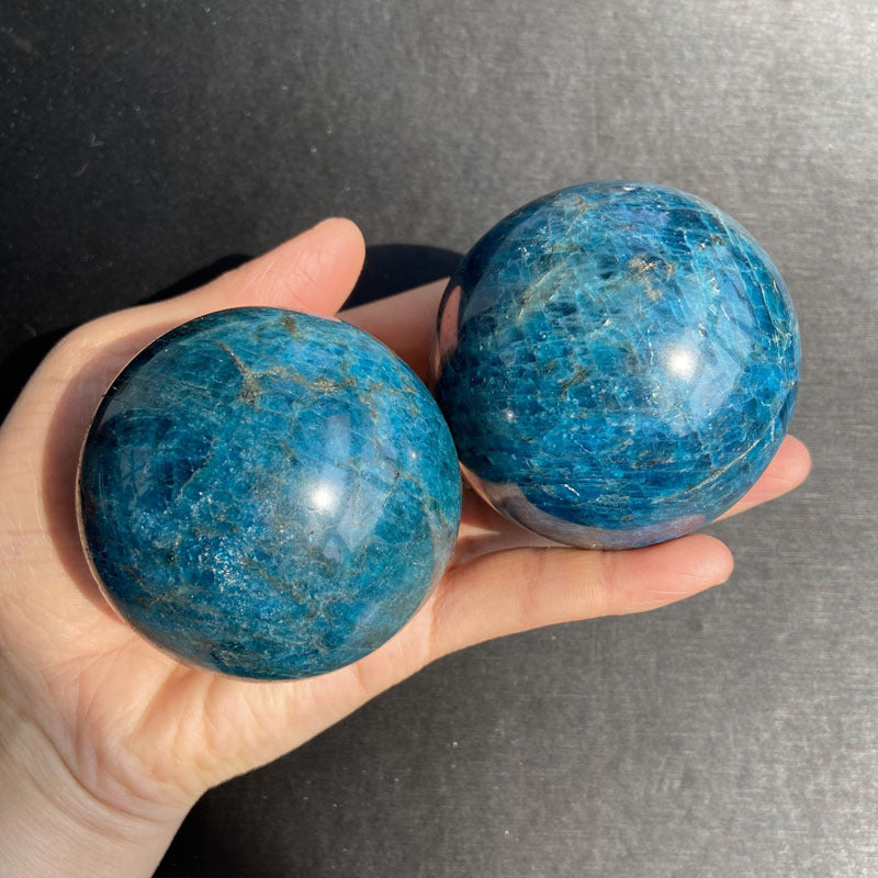 Natural Crystal Ball Blue Apatite Ball Blue Apahtite Rough