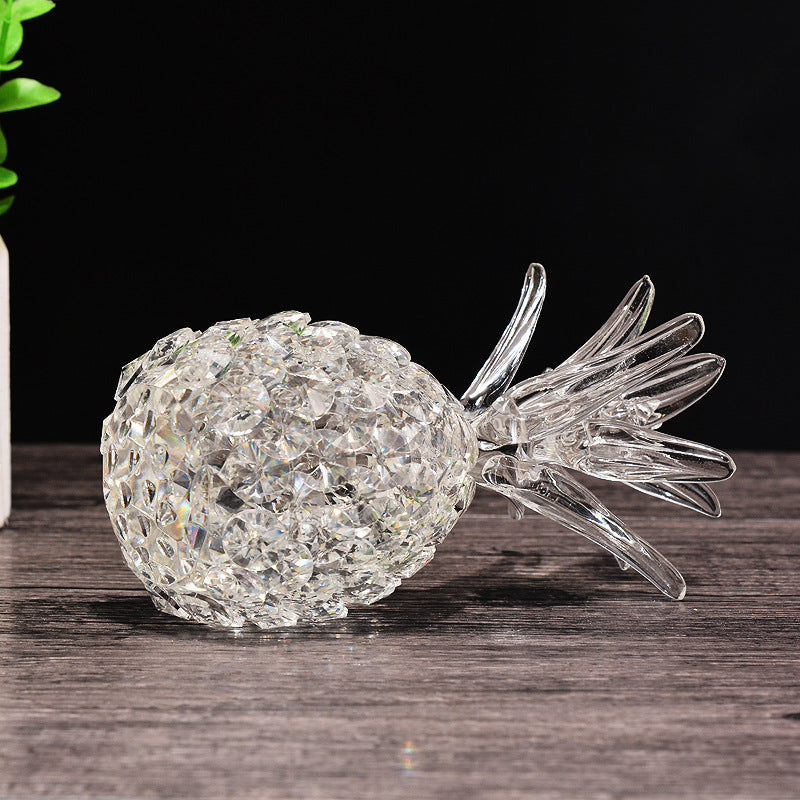 Transparent crystal pineapple